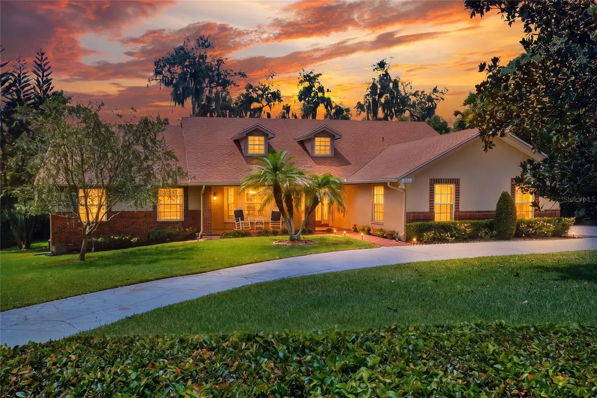 1221 E Edgewood Drive, Lakeland, FL 33803 - #1