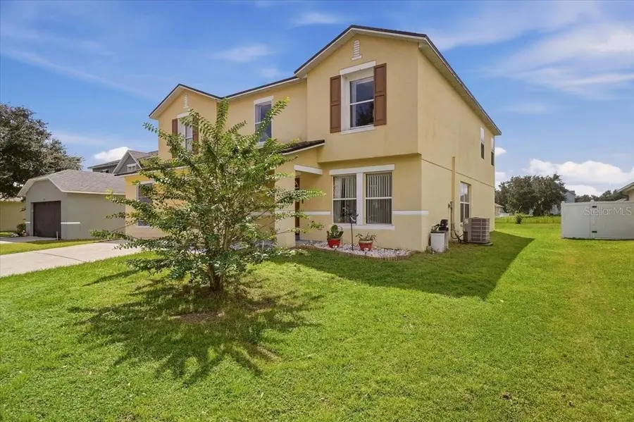 7517 Hunters Greene Circle, Lakeland, FL 33810 - #2