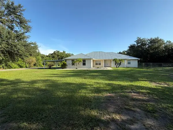 1978 Wooten Road, DOVER, FL 33527