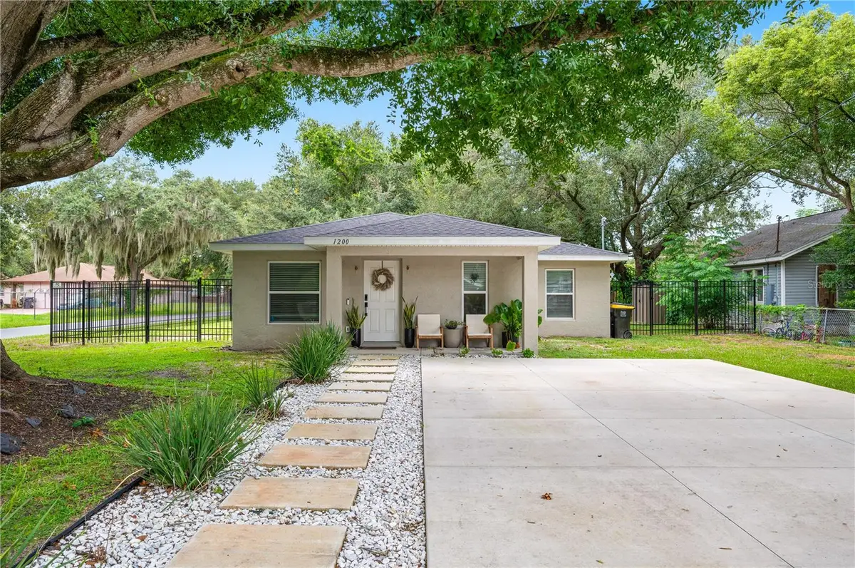 1200 33rd Street Nw, Winter Haven, FL 33881 - #1