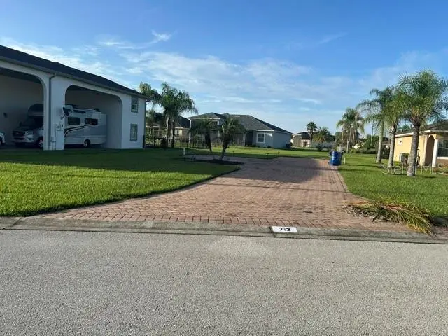 712 Teaberry Trail, Polk City, FL 33868 - #3