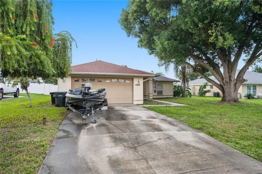 7512 Floral Circle E, Lakeland, FL 33810 - #3