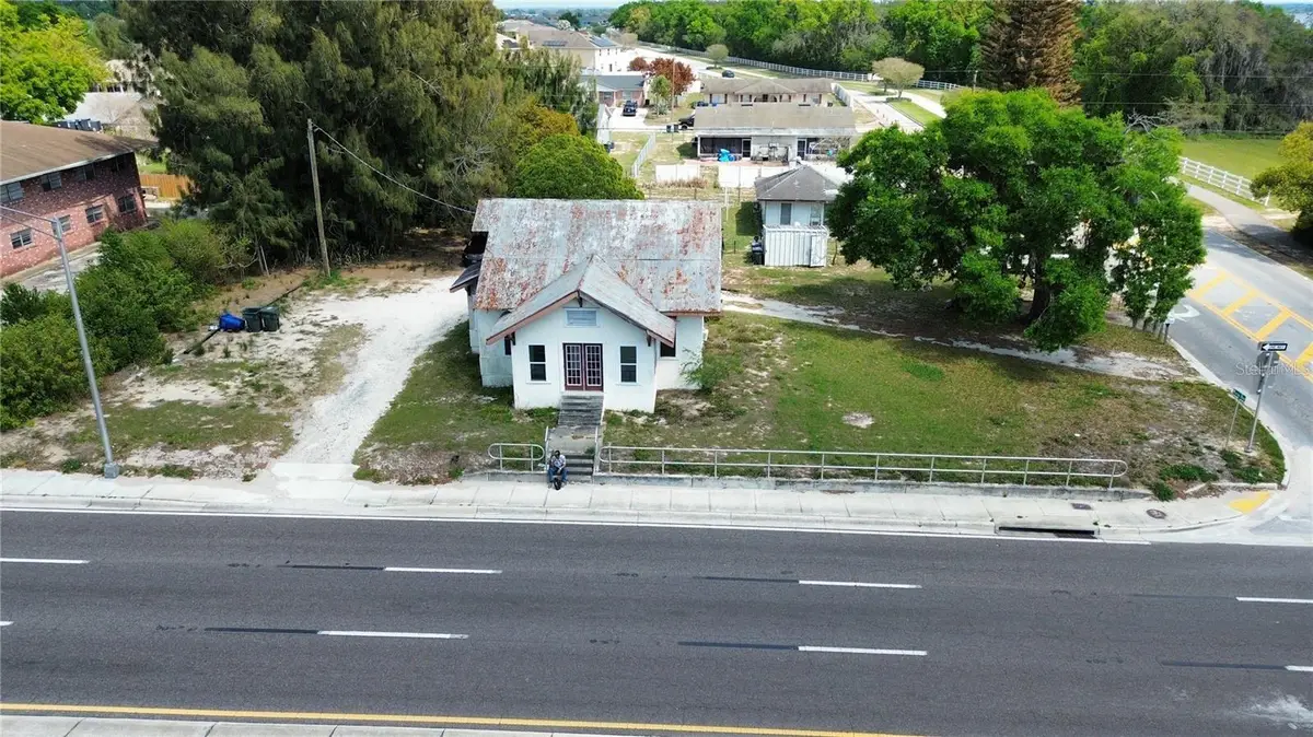 980 S Lake Shore Way, Lake Alfred, FL 33850 - #1