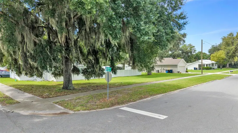 216 Pearl Street, Auburndale, FL 33823 - #2