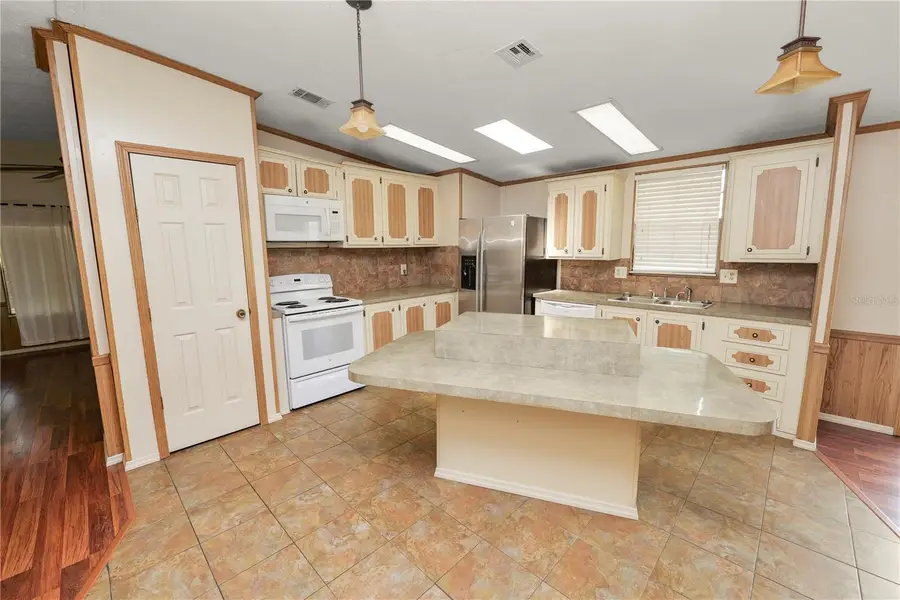 2082 Thelma Drive, Lake Alfred, FL 33850 - #3
