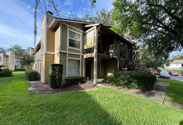 14417 Hanging Moss Circle #102, TAMPA, FL 33613