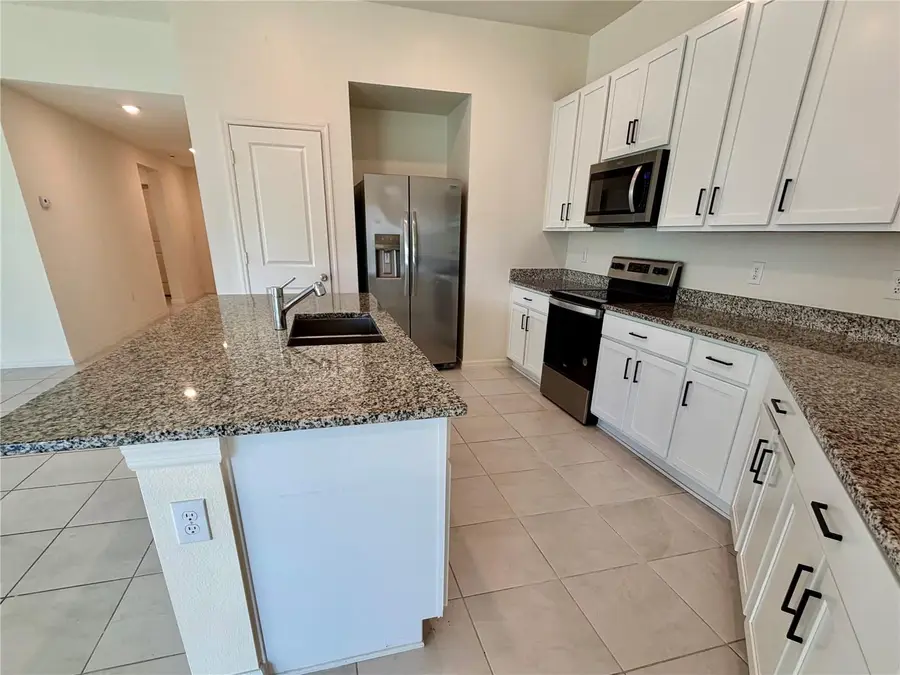 240 Summerlin Loop, Haines City, FL 33844 - #3