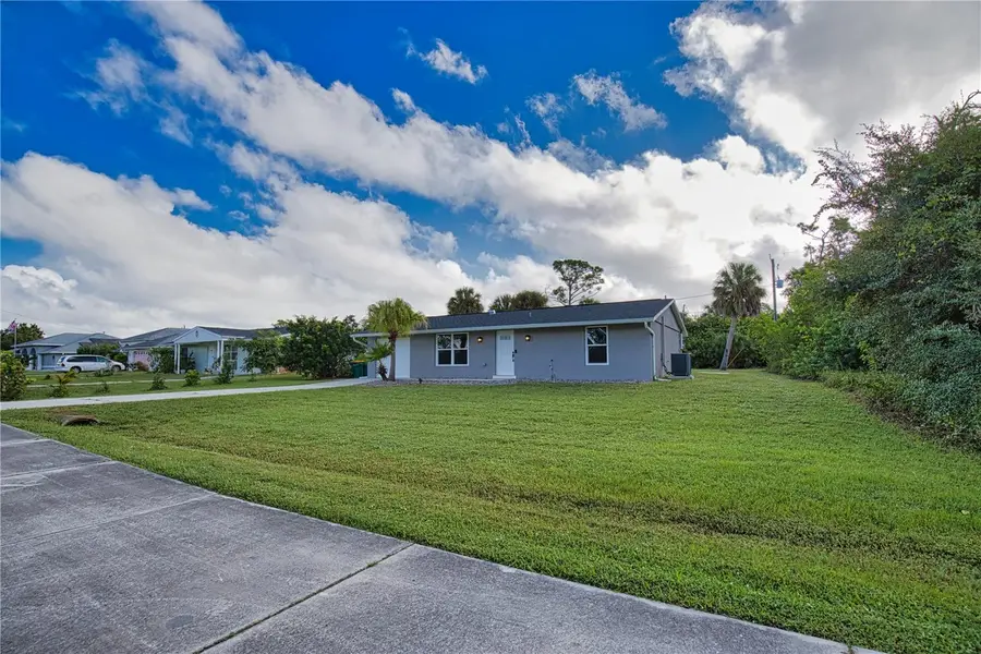 2428 Collingswood Boulevard, Port Charlotte, FL 33948 - Image #2