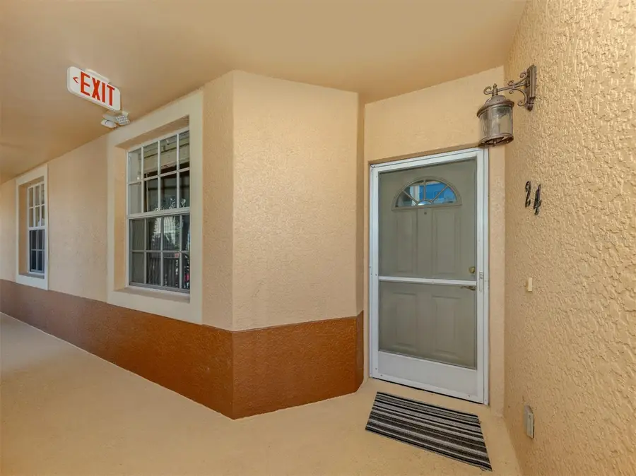 120 L Pavia Boulevard #24, Venice, FL 34292 - Image #3