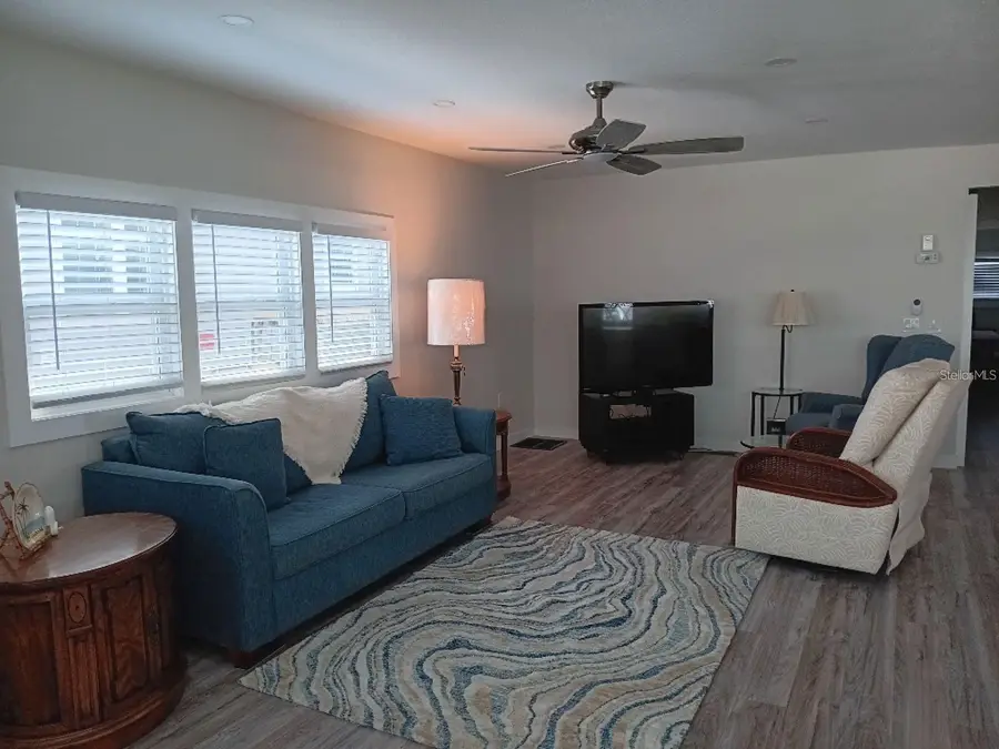 769 N Green Circle, Venice, FL 34285 - Image #2