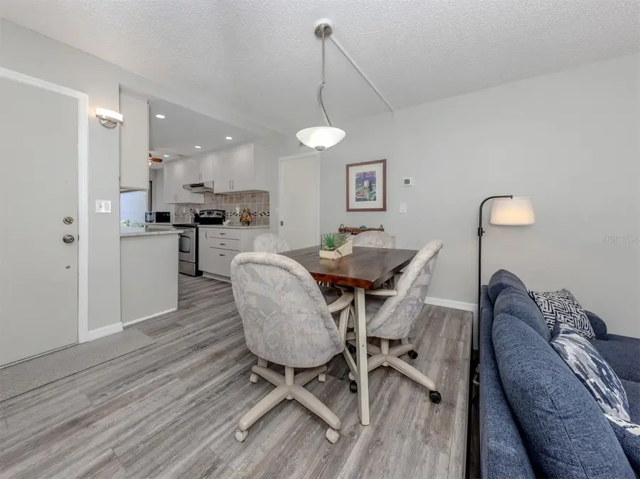 1555 Tarpon Center Drive #140, Venice, FL 34285 - Image #3