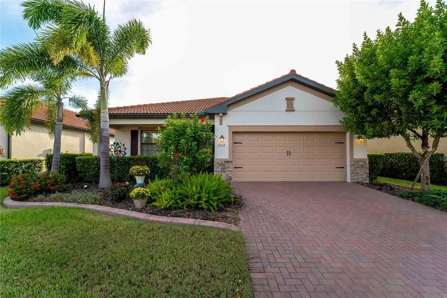10157 Colubrina Drive, Venice, FL 34293 - Image #2