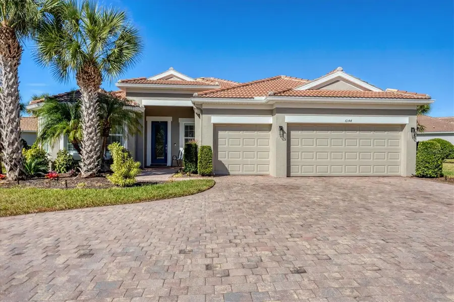 6144 Abaco Drive, Sarasota, FL 34238 - Image #2