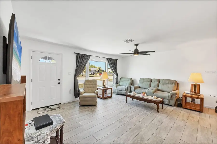 6392 Coliseum Boulevard, Port Charlotte, FL 33981 - Image #3