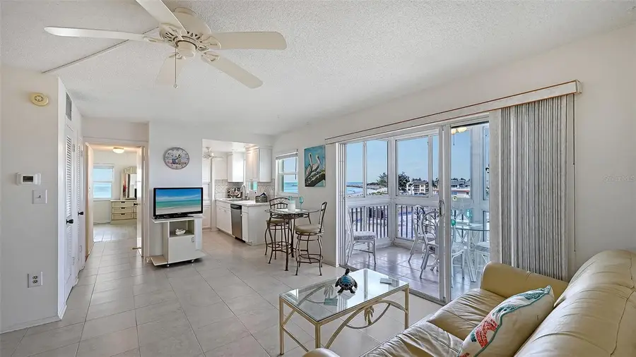 1255 Tarpon Center Drive #414, Venice, FL 34285 - Image #3