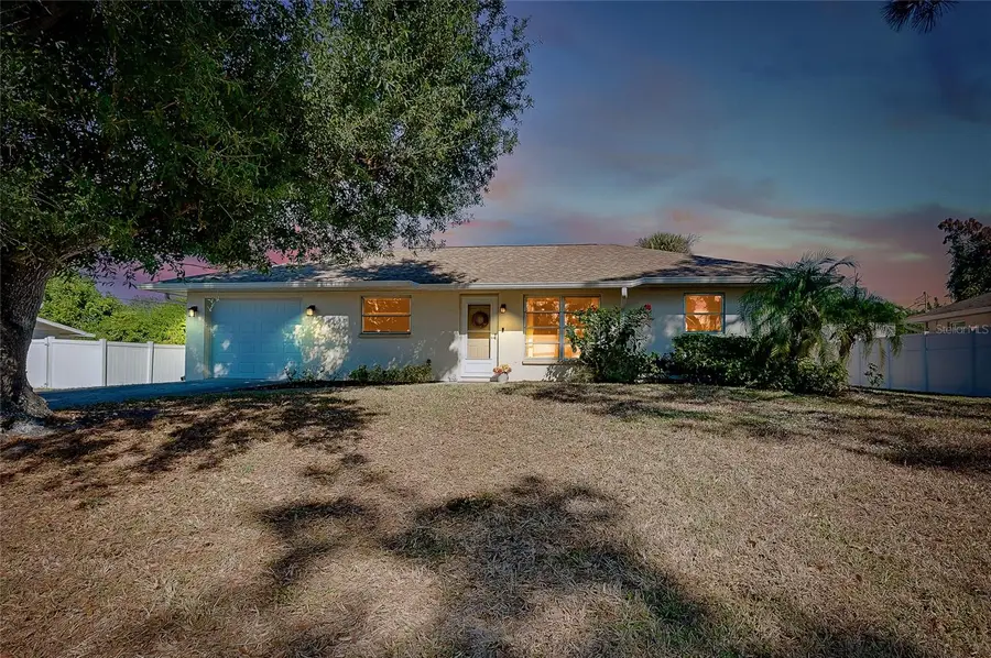 322 Olivia Road, Venice, FL 34293 - Image #2