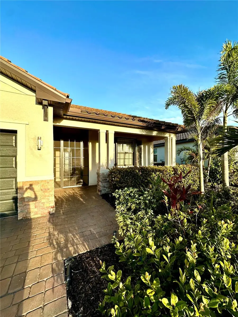 20828 Cattail Boulevard, Venice, FL 34292 - Image #1