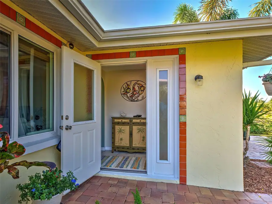 3695 Shamrock Drive, Venice, FL 34293 - Image #2