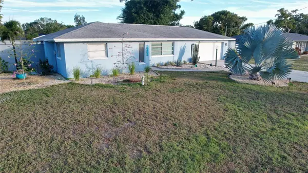 3233 Teal Avenue, SARASOTA, FL 34232