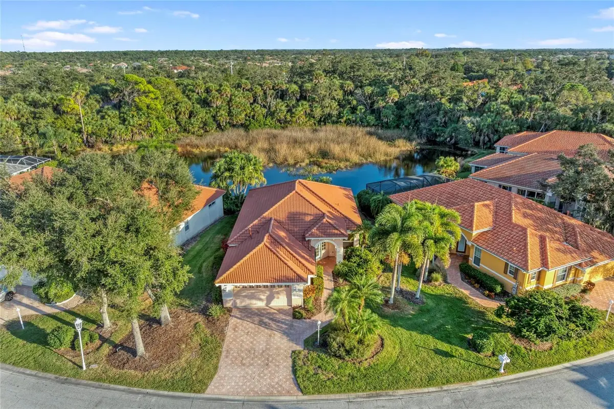 5098 Hanging Moss Lane, Sarasota, FL 34238 - Image #1