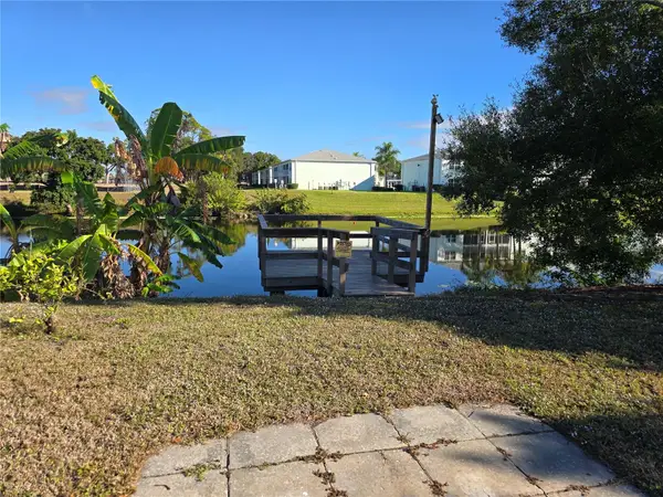 5722 Espanola Avenue, NORTH PORT, FL 34287