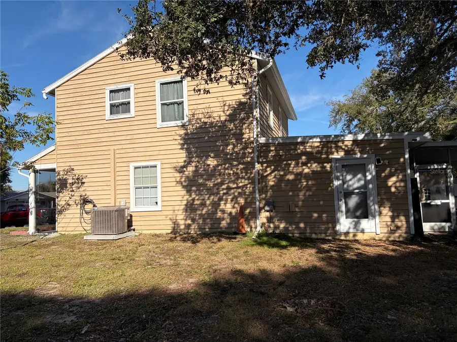 495 Burke Road, Venice, FL 34293 - Image #2