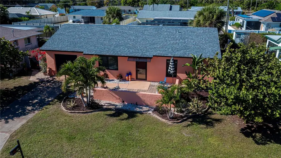 443 Belmont Avenue, Venice, FL 34293 - Image #2