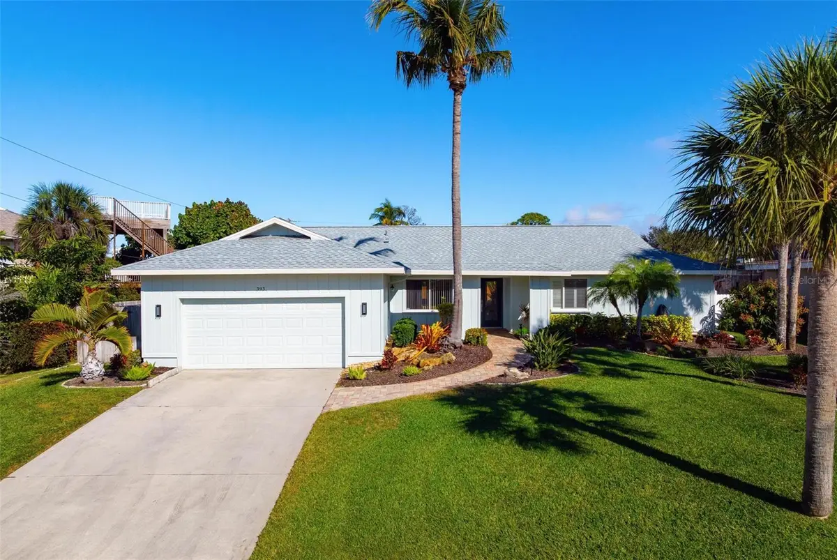 393 Flamingo Drive, Venice, FL 34285 - Image #1