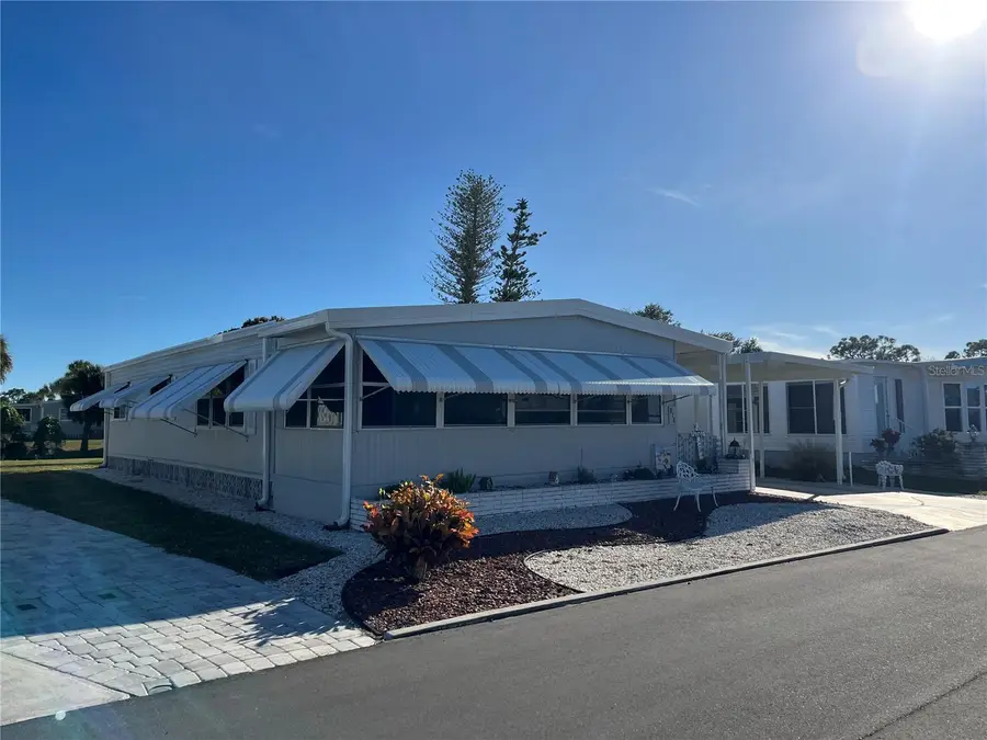 818 Jolanda Circle, Venice, FL 34285 - Image #3