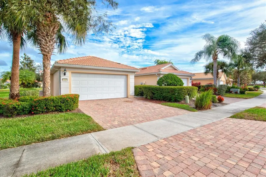13222 Huerta Street, Venice, FL 34293 - Image #2