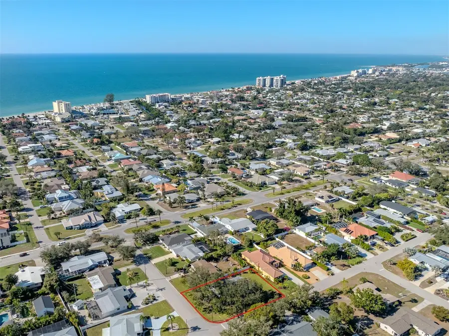 738 Serata Street, Venice, FL 34285 - Image #2