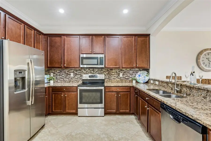 19396 Nearpoint Drive, Venice, FL 34292 - Image #2