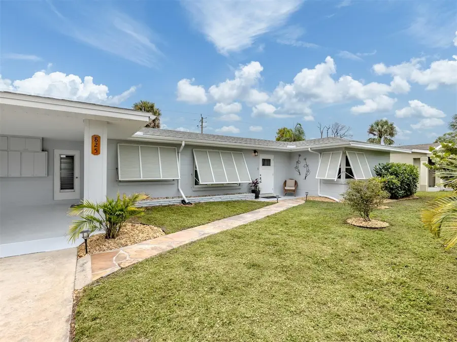 825 Nokomis Avenue S, Venice, FL 34285 - Image #3