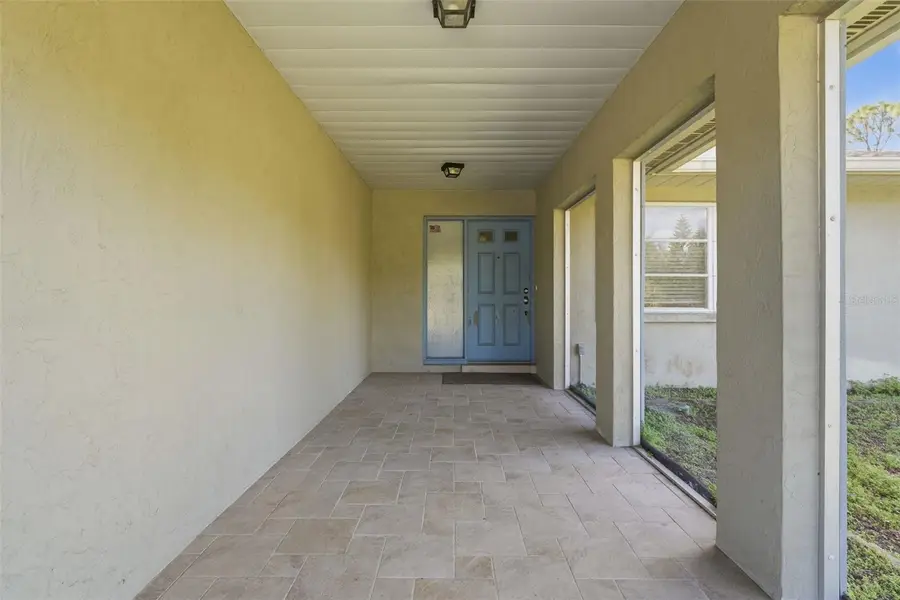 1641 Mackintosh Boulevard, Nokomis, FL 34275 - Image #2