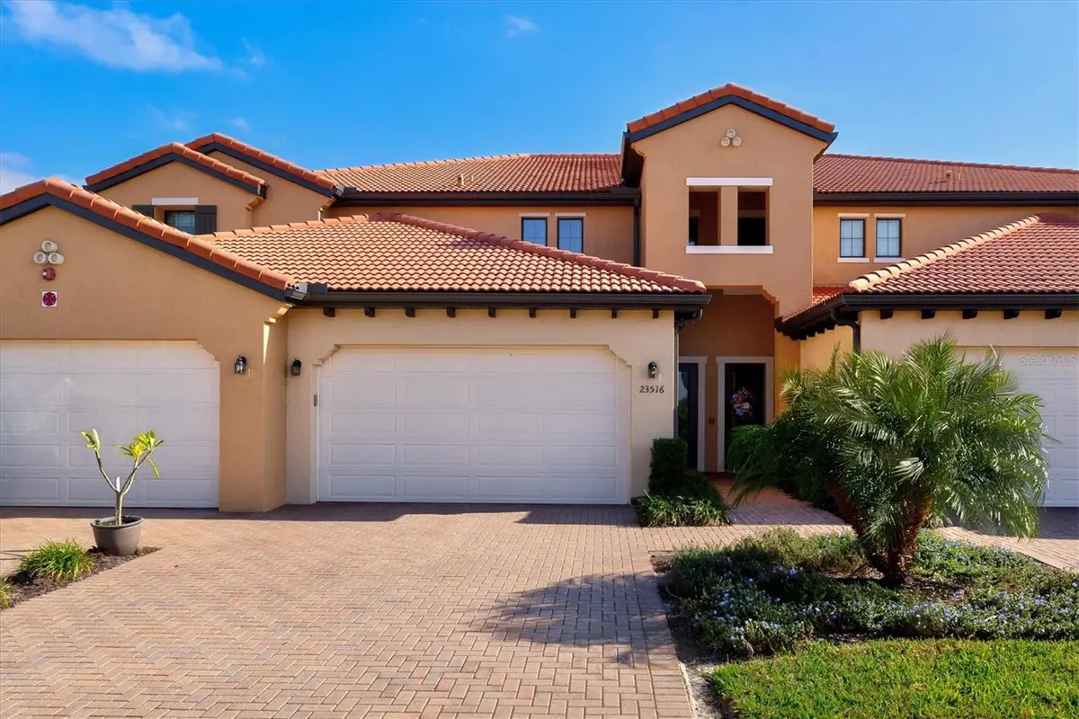 23516 Awabuki Drive #201, Venice, FL 34293 - Image #1