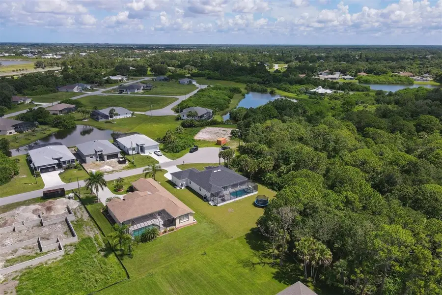 132 Hunter Road, Rotonda West, FL 33947 - Image #2