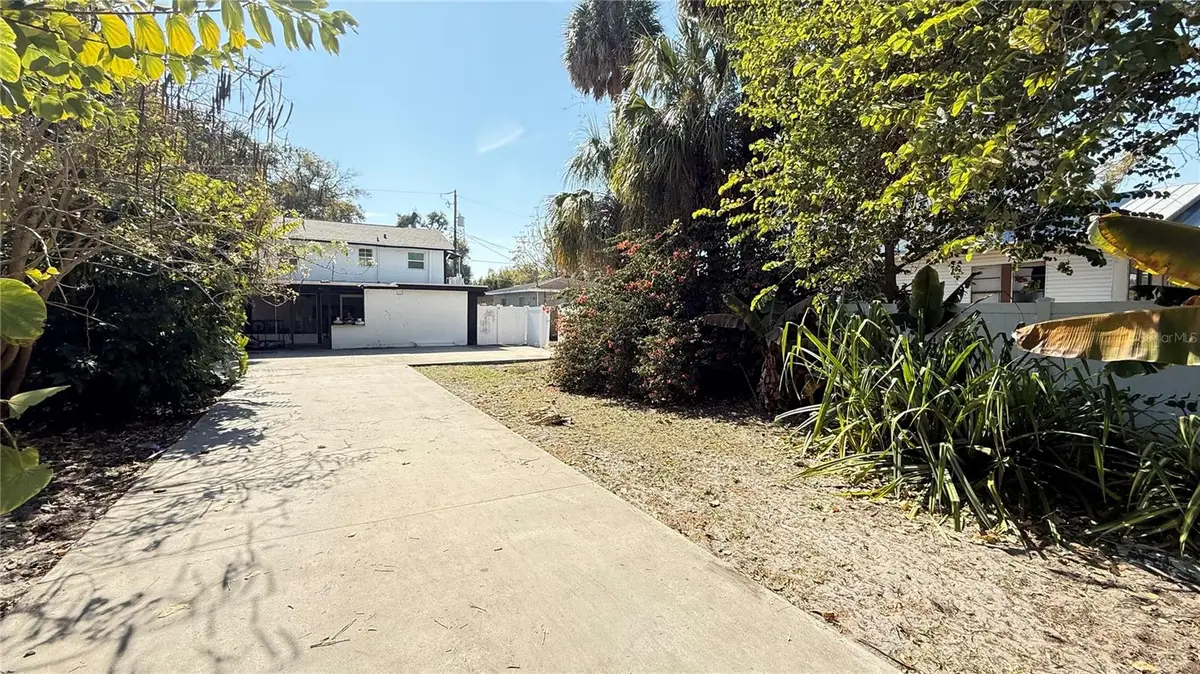806 E Robles Street, Tampa, FL 33602 - Image #1
