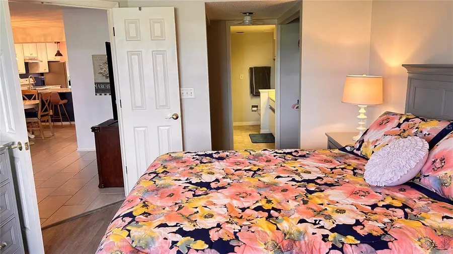 433 Cerromar Lane #331, Venice, FL 34293 - #2