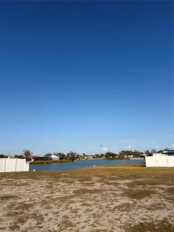 303 Shamrock Boulevard, VENICE, FL 34293