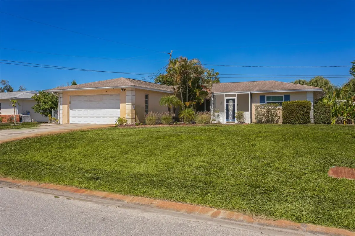 517 Mount Vernon Drive, Venice, FL 34293 - #1