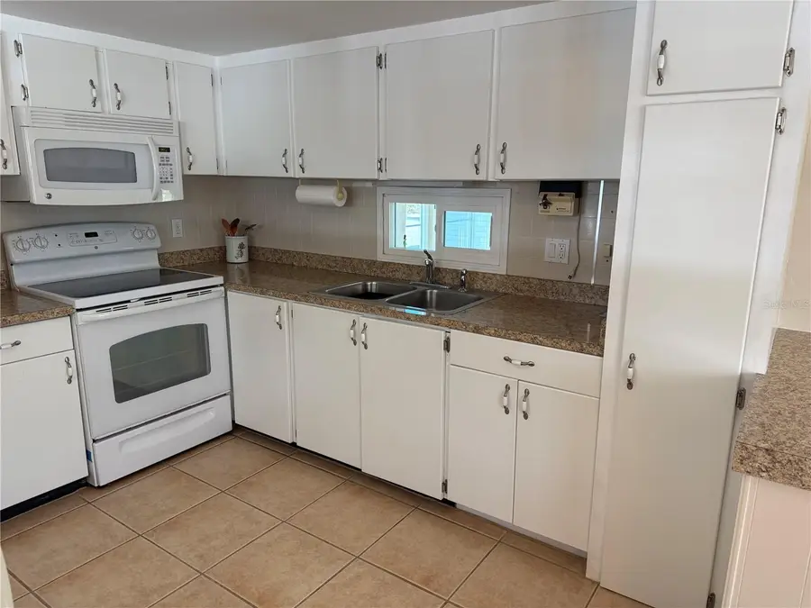 6171 Peony Road, Venice, FL 34293 - #3