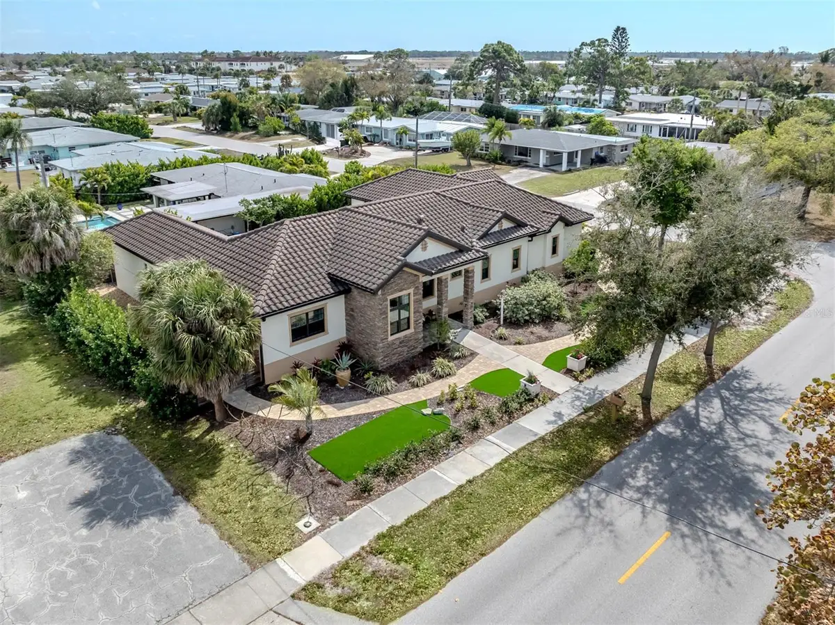 1109 The Rialto, Venice, FL 34285 - #1