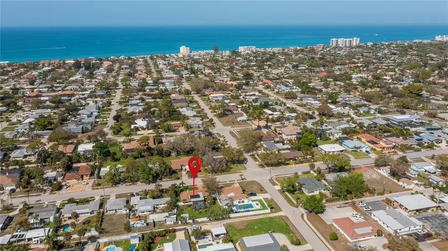 809 Nokomis Avenue S, Venice, FL 34285 - #2