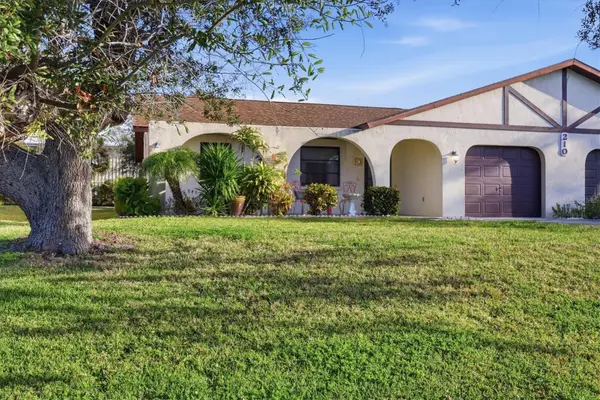 210 High Point Drive #210A, ENGLEWOOD, FL 34223