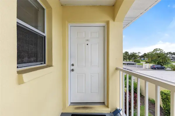 410 Cerromar Circle S #242, VENICE, FL 34293