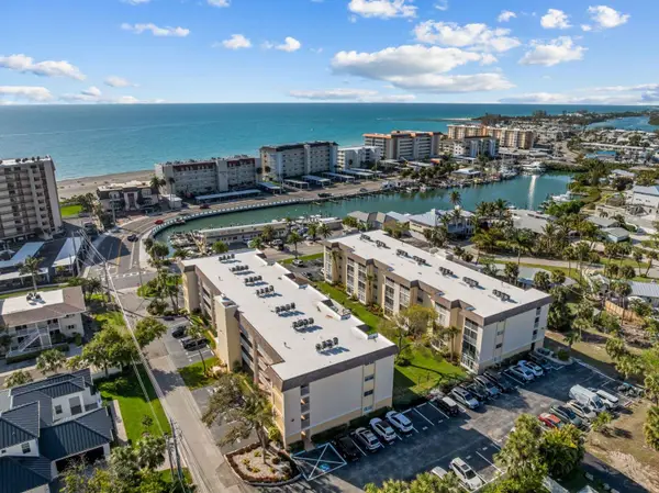 995 Laguna Drive #305, VENICE, FL 34285