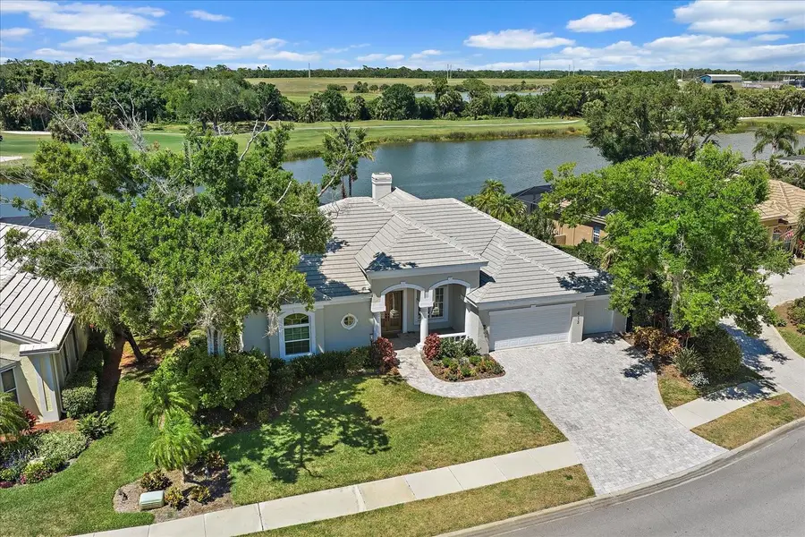 413 Fieldstone Drive, Venice, FL 34292 - #2