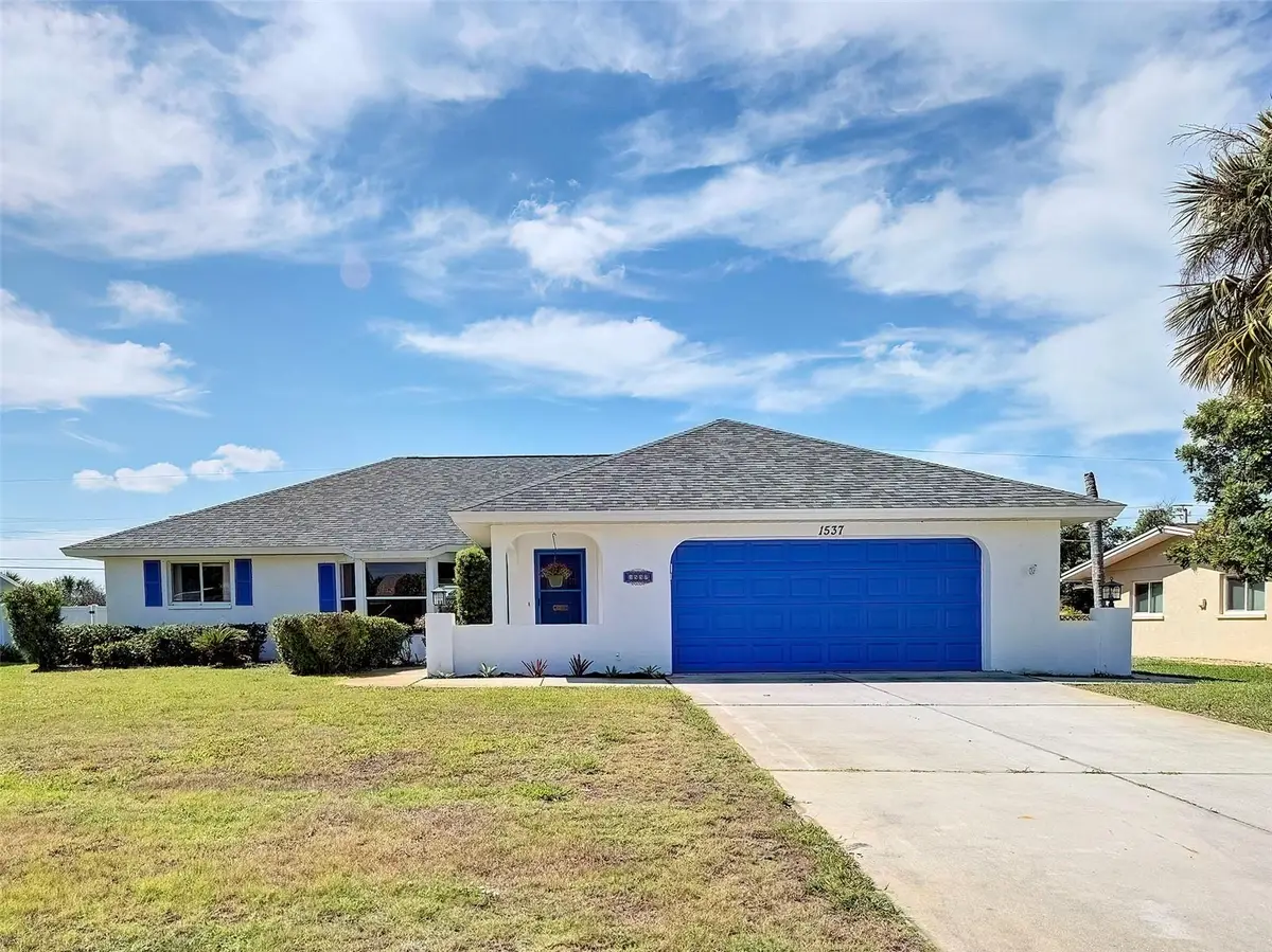 1537 Crest Drive, Englewood, FL 34223 - #1