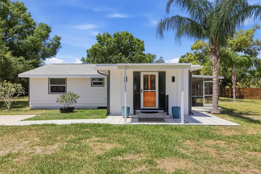 4300 Eastern Parkway, Sarasota, FL 34233 - #3
