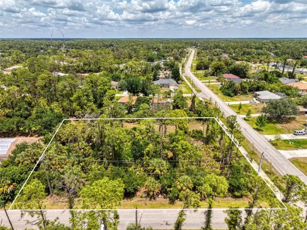 Fonsica Avenue, NORTH PORT, FL 34286